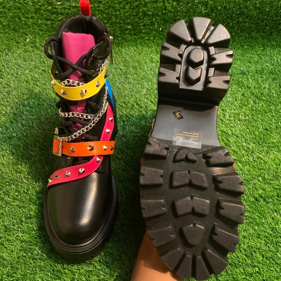 Platform Combat Boots with Multicolor Straps - Picture 5 of 12